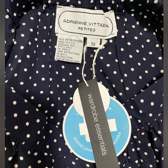 Vintage NWT ($65USD) Adrienne Vittadini Black Polka Dot Midi Skirt - Picture 2 of 2
